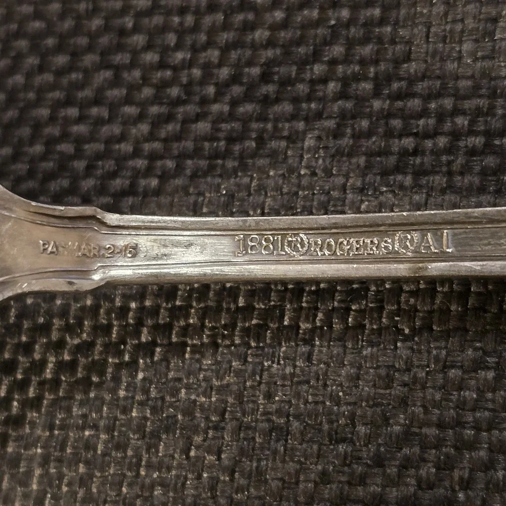 X6 Oneida GRECIAN Silverplate Dessert Spoon Rogers Greek Key Flatware 5 3/4